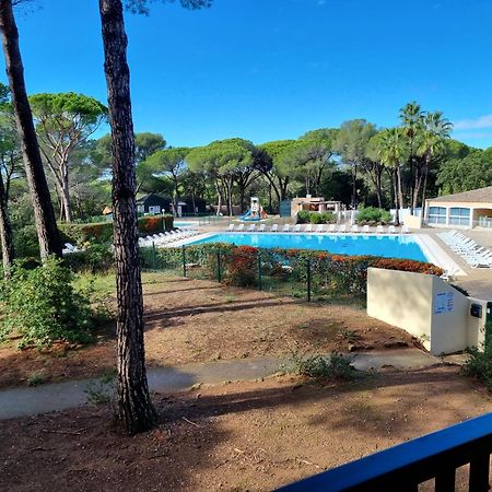 Studio 4P Vue Piscine St Raphael Valescure - Au Coeur Des Golfs Saint-Raphaël Eksteriør billede